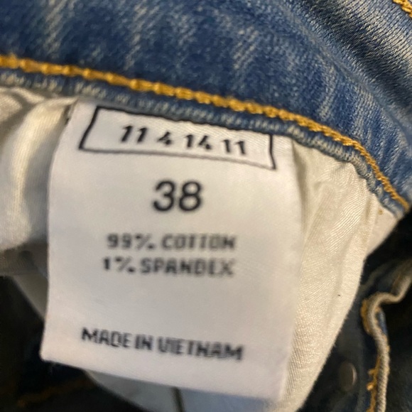 Jeans - Picture 10 of 14